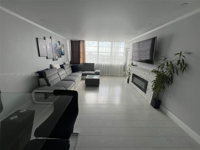 1301 NE Miami Gardens Dr # 1013W, Miami FL 33179 - Miami, FL - Photo 2
