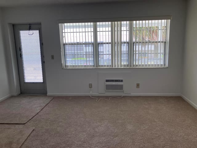 364 Northampton R, West Palm Beach FL 33417 - West Palm Beach, FL - Photo 6