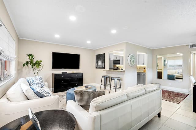 142 Brittany Terrace, Delray Beach FL 33446 - Delray Beach, FL - Photo 6