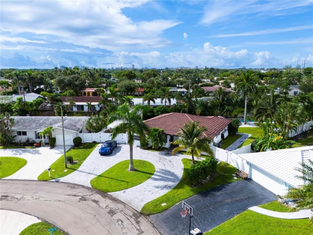 250 NE 27th Court, Boca Raton FL 33431 - Boca Raton, FL - Photo 2