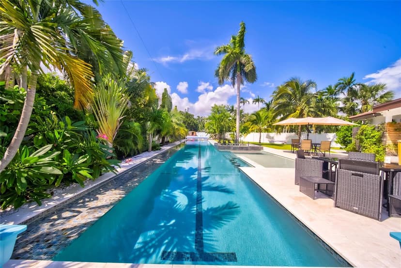 250 NE 27th Court, Boca Raton FL 33431