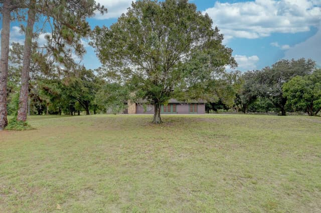 19153 Eagles Way Court, Loxahatchee FL 33470 - Loxahatchee, FL - Photo 3