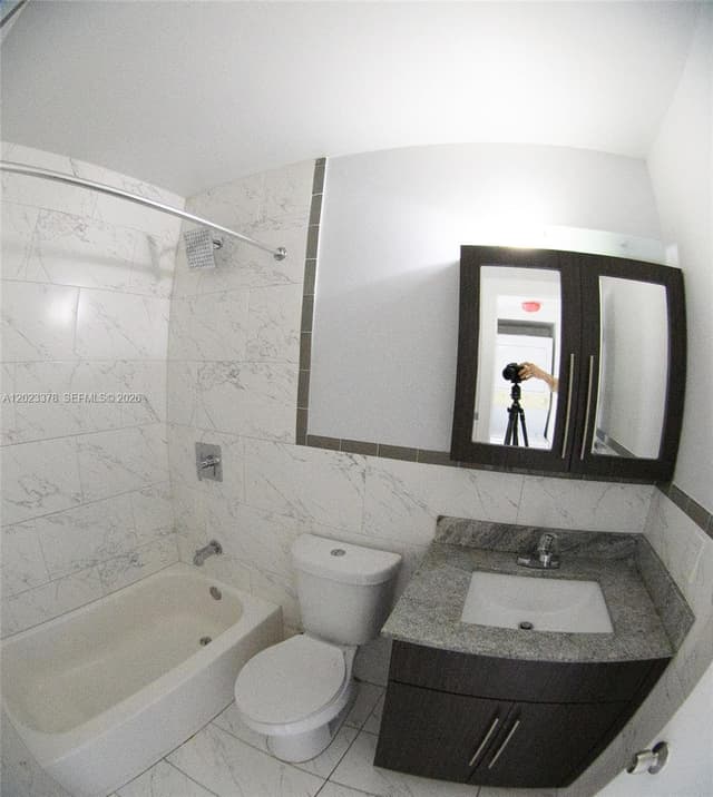 20825 NE 8th Ct # 19, Miami FL 33179 - Miami, FL - Photo 6