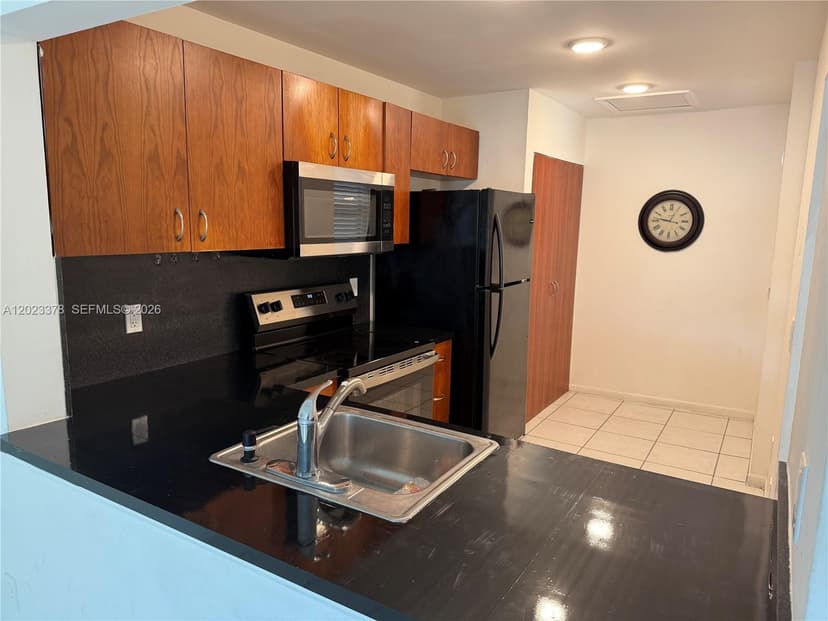 20825 NE 8th Ct # 19, Miami FL 33179