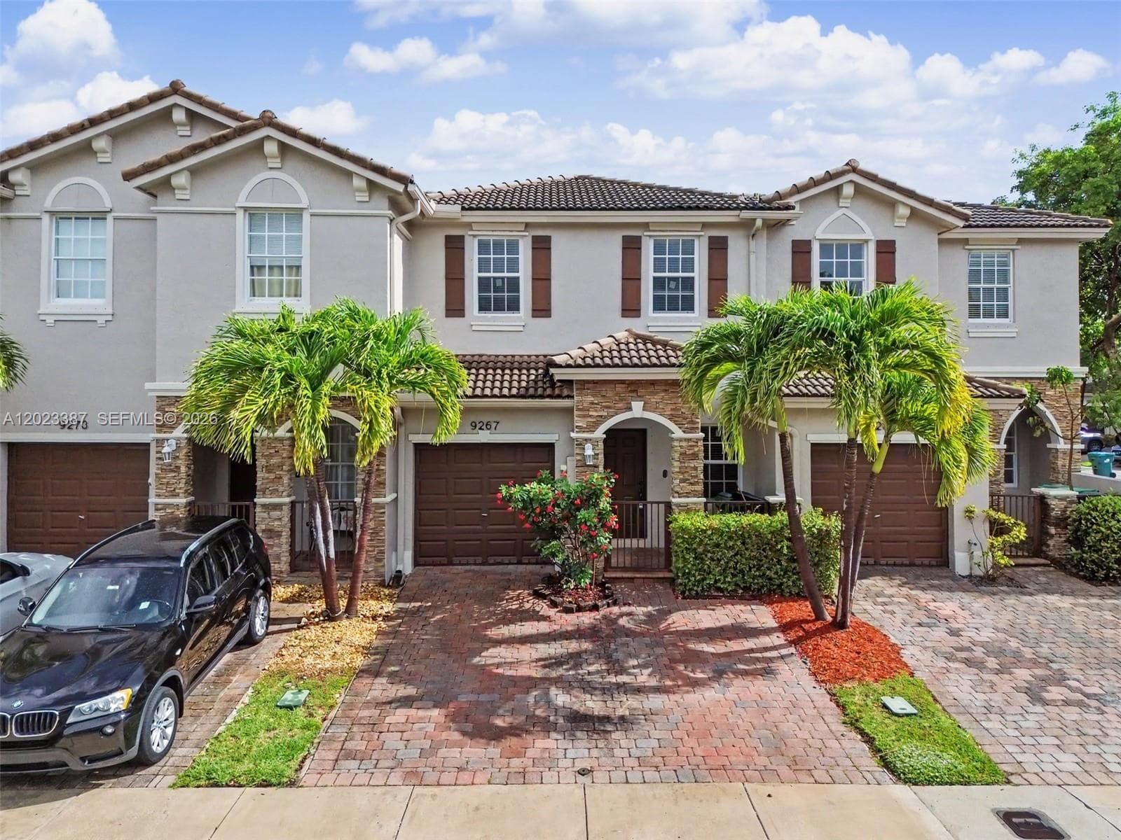 9267 SW 220th Ter, Cutler Bay FL 33190
