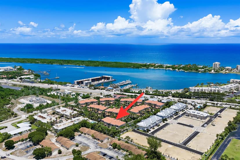 605 Del Sol Circle, Tequesta FL 33469