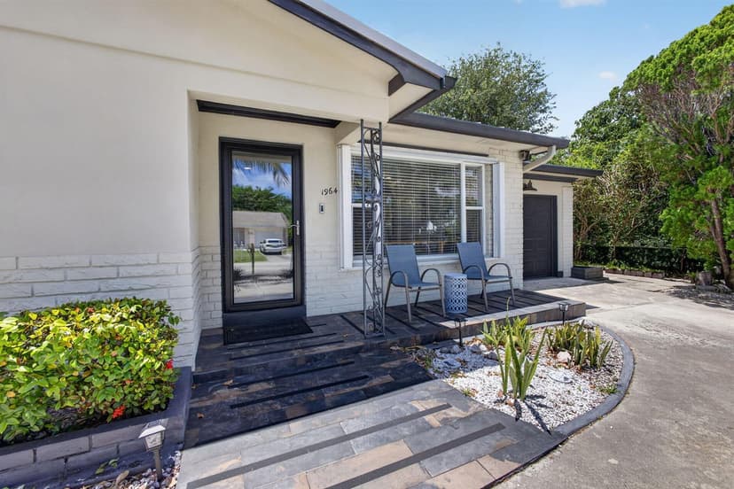 1964 Circle Drive, North Palm Beach FL 33408