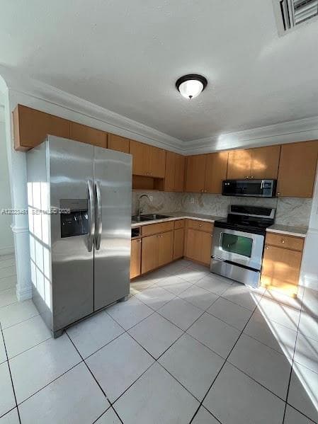2411 NW 65th St, Miami FL 33147 - Miami, FL - Photo 6