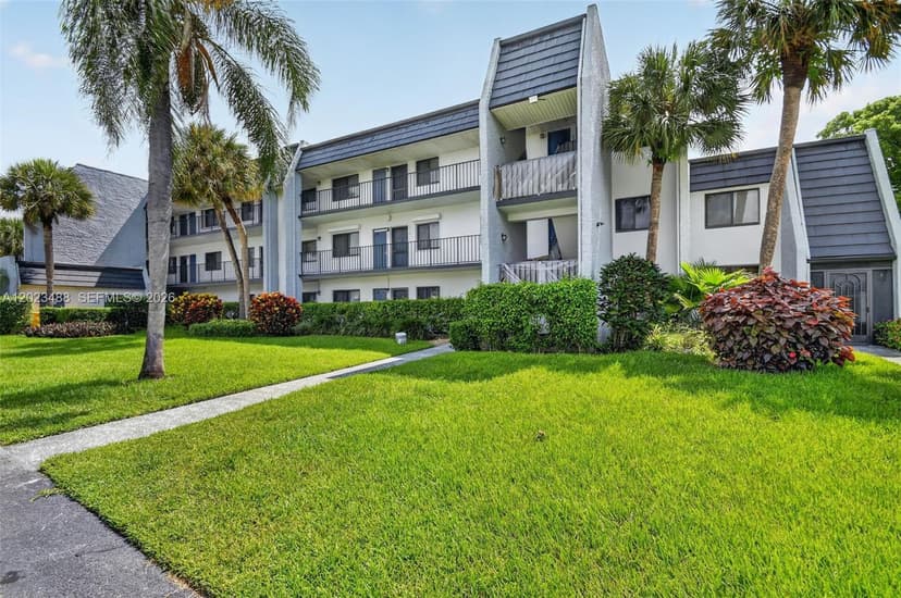 4230 Deste Ct # 107, Lake Worth FL 33467