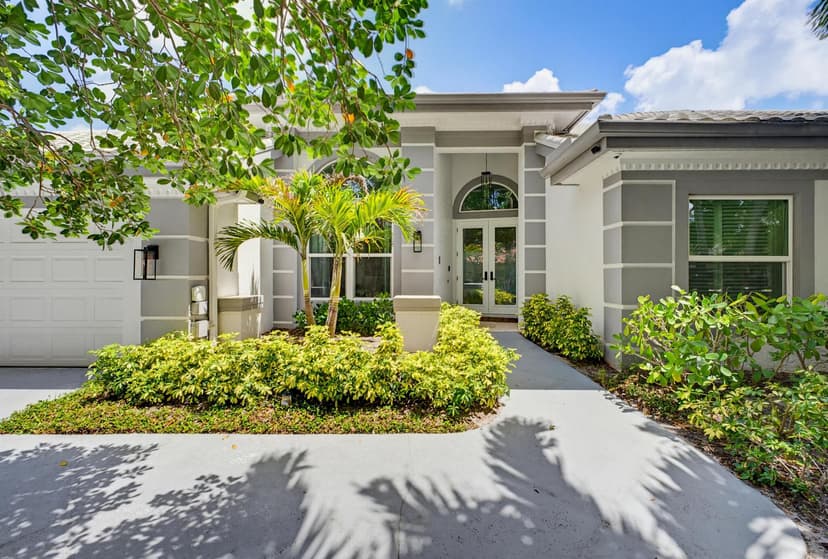 6132 Winding Lake Drive, Jupiter FL 33458