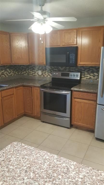 180 NE 12th Avenue # 17a, Hallandale Beach FL 33009 - Hallandale Beach, FL - Photo 1