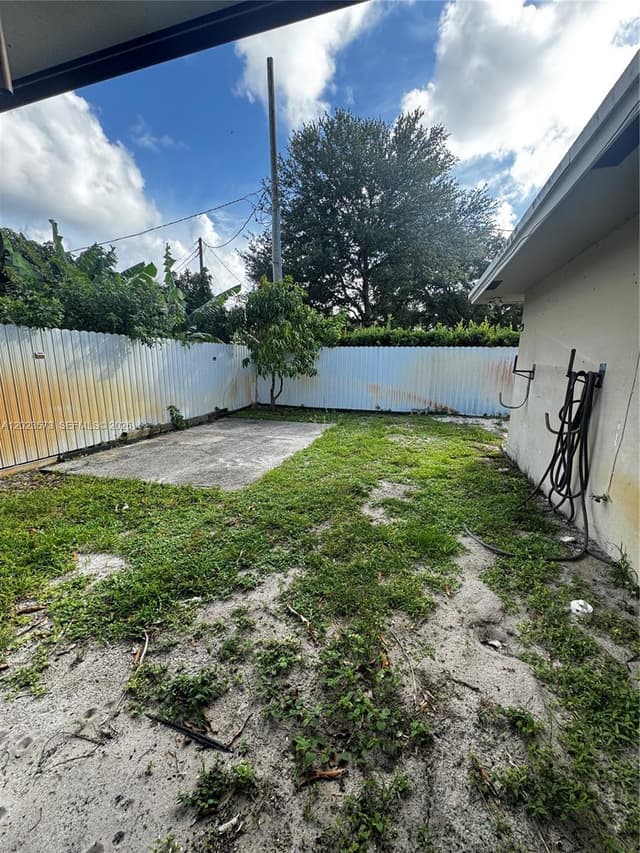 4560 NW 6th Ct, Plantation FL 33317 - Plantation, FL - Photo 7