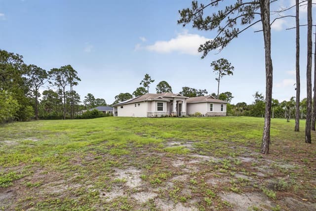 17145 Hamlin Boulevard, Loxahatchee FL 33470 - Loxahatchee, FL - Photo 2