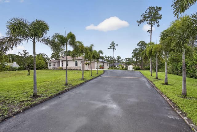 17145 Hamlin Boulevard, Loxahatchee FL 33470 - Loxahatchee, FL - Photo 4