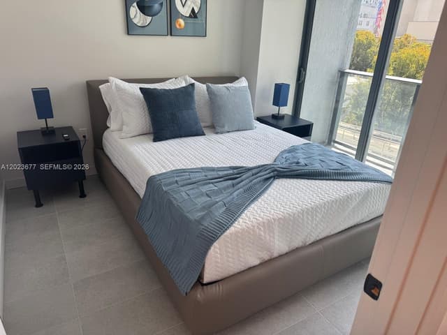 121 NE 5th St # 2102, Miami FL 33132 - Miami, FL - Photo 3