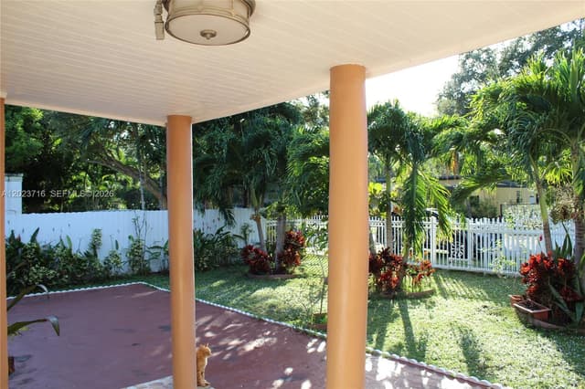 13875 NE 16th Ct, North Miami FL 33181 - North Miami, FL - Photo 5