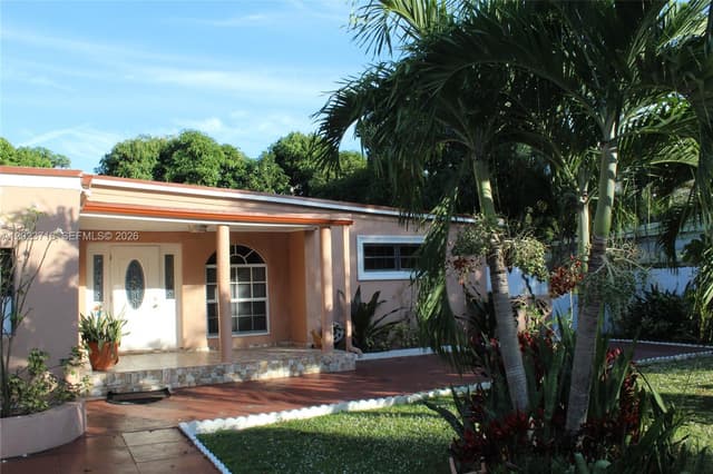 13875 NE 16th Ct, North Miami FL 33181 - North Miami, FL - Photo 4