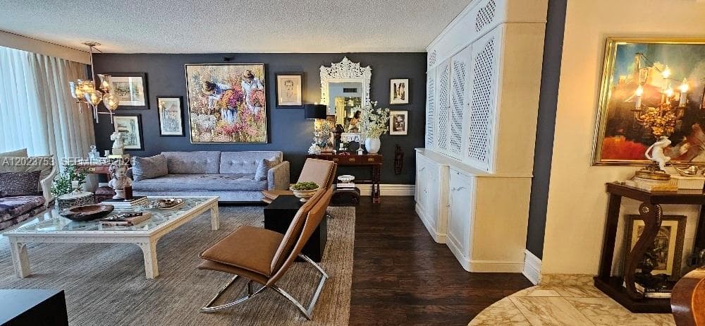 18061 Biscayne Blvd # 901, Aventura FL 33160