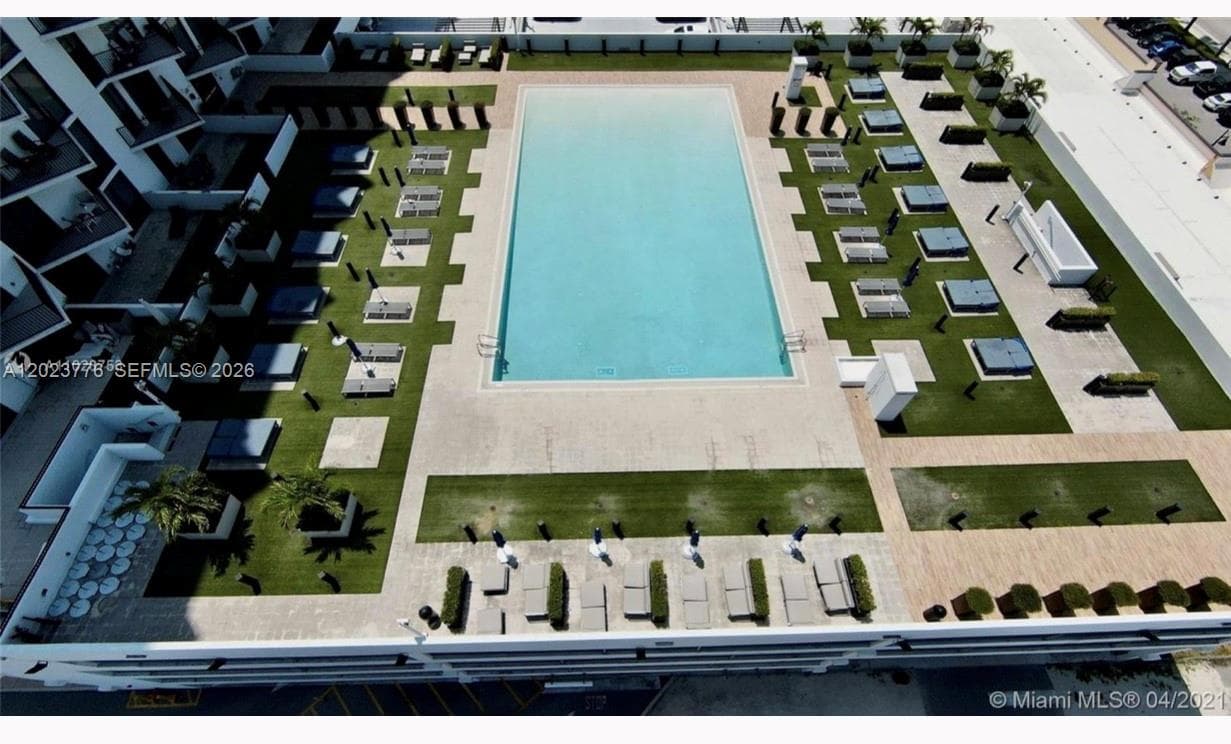 5300 Paseo Blvd Unit 401 # 401, Doral FL 33166