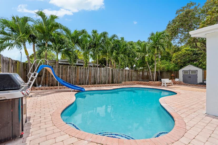 340 NE 26th Court, Pompano Beach FL 33064