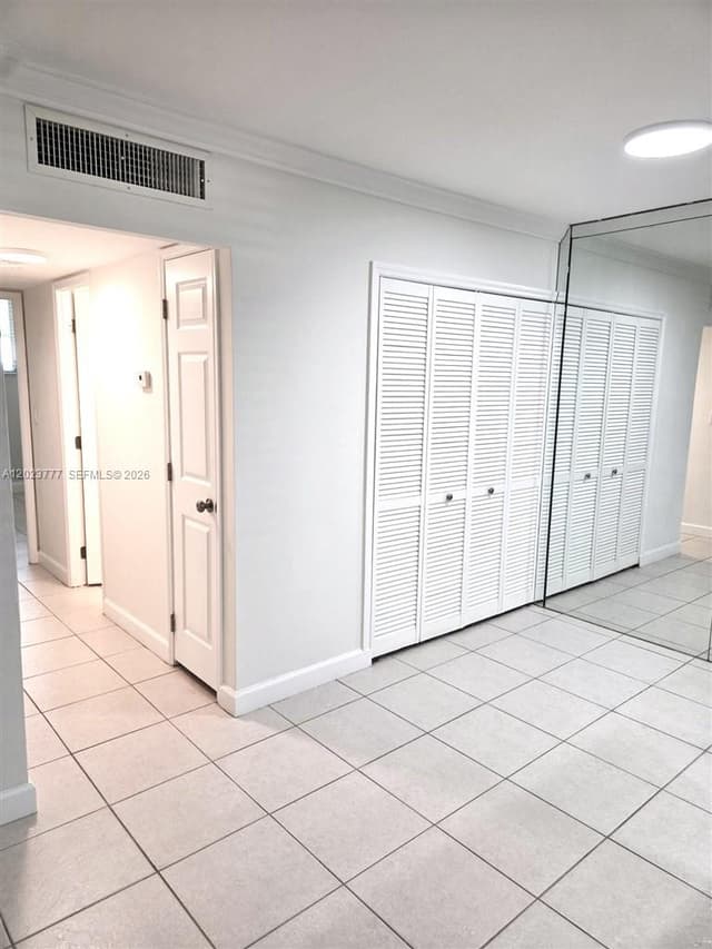 2400 NE 10th St # 104, Pompano Beach FL 33062 - Pompano Beach, FL - Photo 5