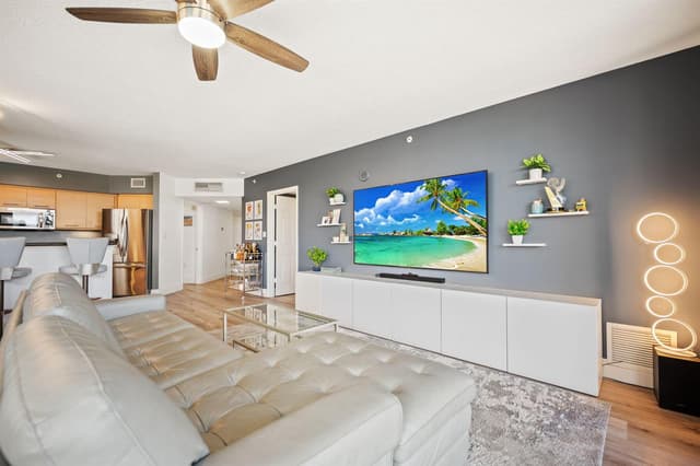 2001 N Ocean Boulevard # 304, Fort Lauderdale FL 33305 - Fort Lauderdale, FL - Photo 3