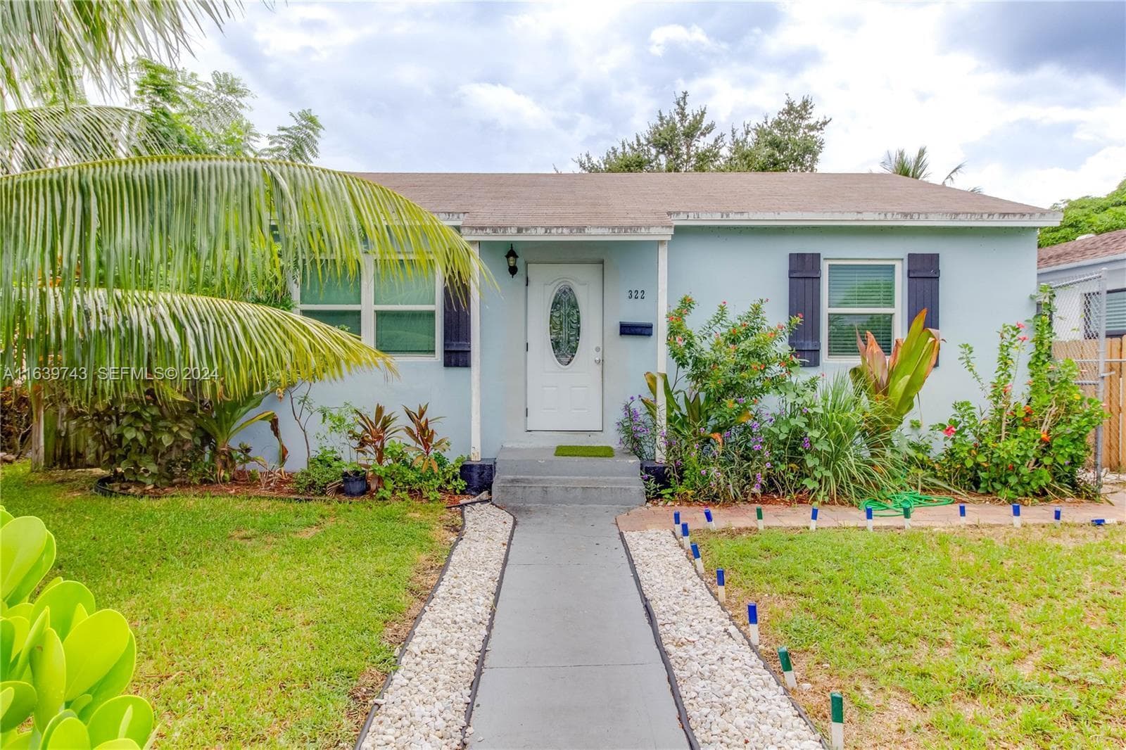 322 N C Street, FL 33460 - Photo 1