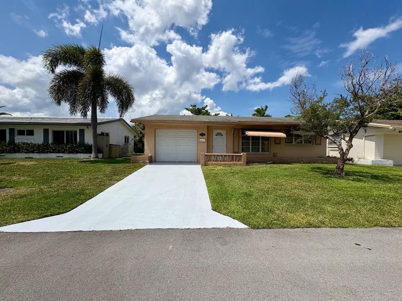 4603 NW 49th Street, Tamarac FL 33319