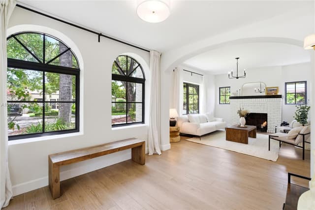 1220 Cordova St, Coral Gables FL 33134 - Coral Gables, FL - Photo 2