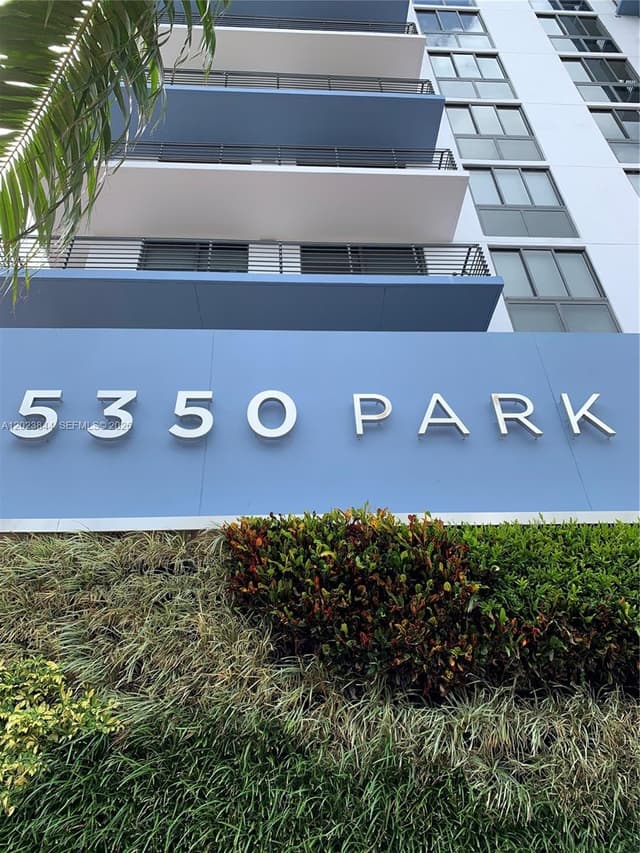 5350 NW 84 Ave # 1601, Doral FL 33166 - Doral, FL - Photo 2