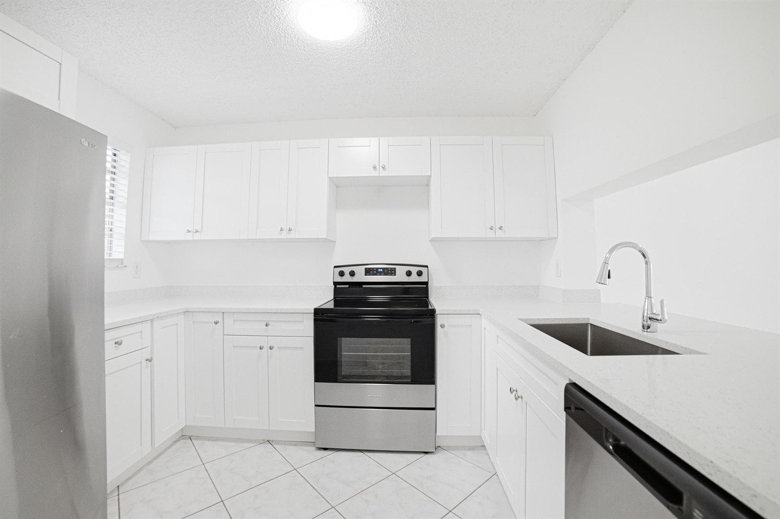8207 Fairway Road # 8207, Sunrise FL 33351