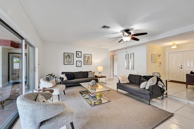 7381 SW 6th Court, Plantation FL 33317 - Plantation, FL - Photo 4