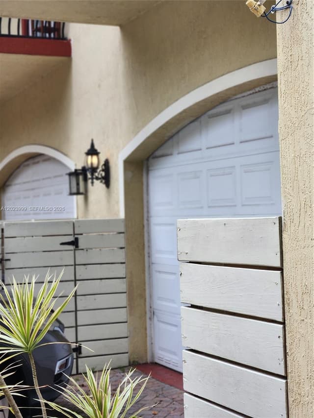 1806 SW 23rd St, Fort Lauderdale FL 33315 - Fort Lauderdale, FL - Photo 2