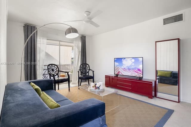 8701 SW 141st St # L5, Palmetto Bay FL 33176 - Palmetto Bay, FL - Photo 3