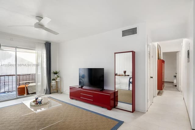 8701 SW 141st St # L5, Palmetto Bay FL 33176 - Palmetto Bay, FL - Photo 4