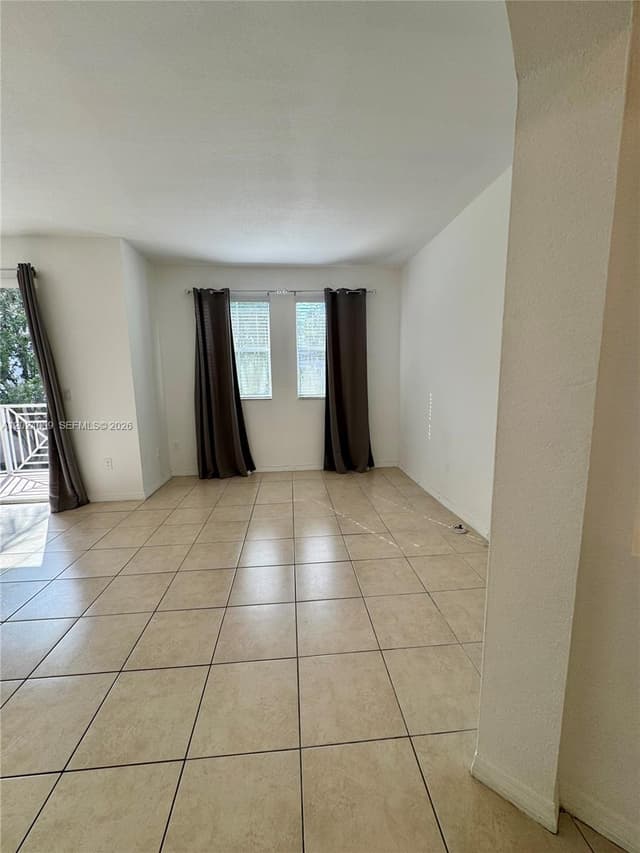 8936 W Flagler St # 201, Miami FL 33174 - Miami, FL - Photo 4