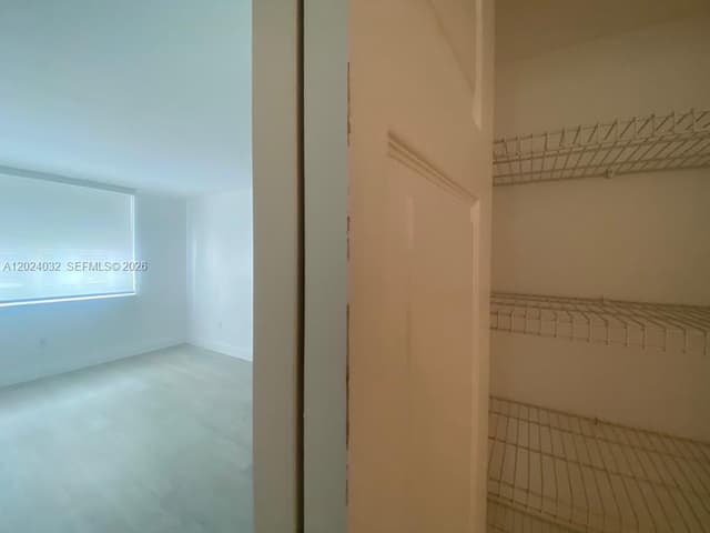 1155 Brickell Bay Dr # 1202, Miami FL 33131 - Miami, FL - Photo 5