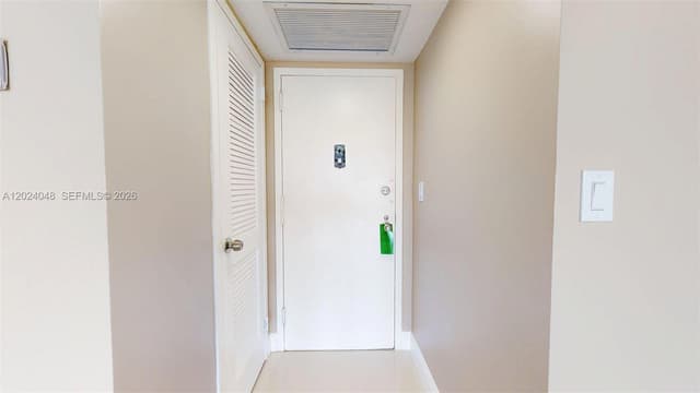 20100 W Country Club Dr # 801, Aventura FL 33180 - Aventura, FL - Photo 2