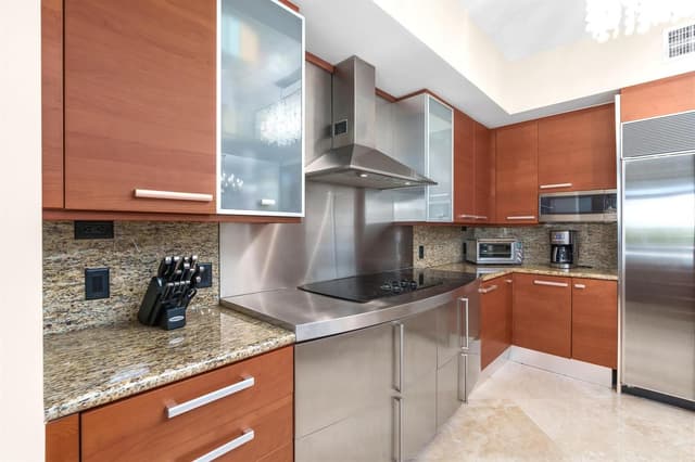 701 SE 21st Avenue # 304, Deerfield Beach FL 33441 - Deerfield Beach, FL - Photo 4