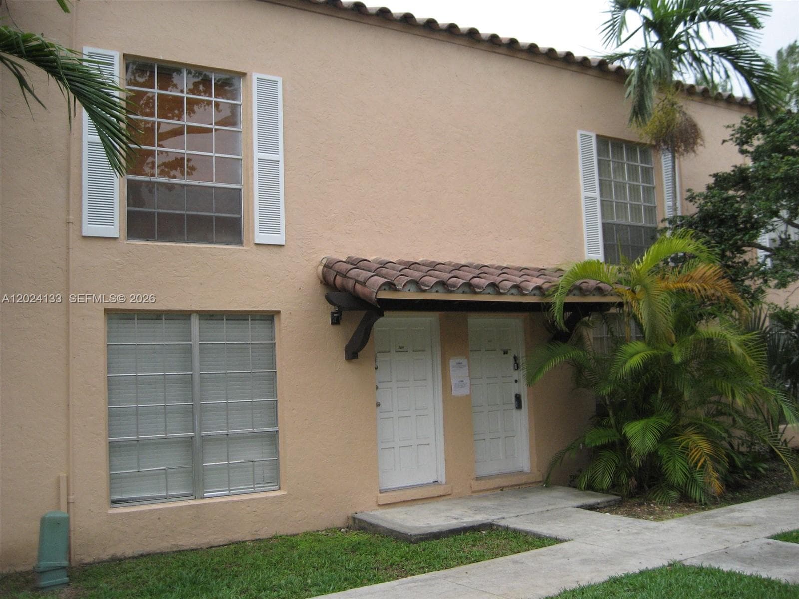 10806 N Kendall Dr # 26, Miami FL 33176