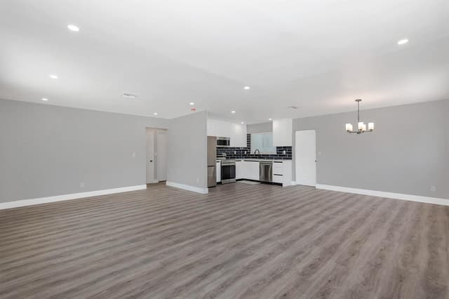 2733 NE 6th Avenue, Wilton Manors FL 33334 - Wilton Manors, FL - Photo 4
