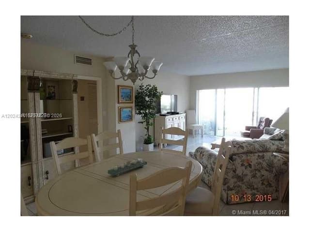 1985 S Ocean Dr # 3B, Hallandale Beach FL 33009 - Hallandale Beach, FL - Photo 2