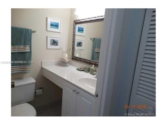 1985 S Ocean Dr # 3B, Hallandale Beach FL 33009 - Hallandale Beach, FL - Photo 5