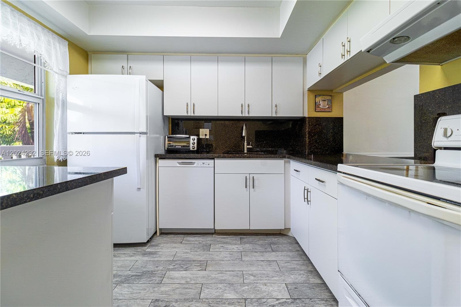 9780 N Marina Blvd # 424, Boca Raton FL 33428