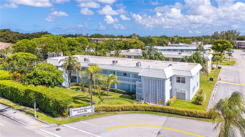 9780 N Marina Blvd # 424, Boca Raton FL 33428
