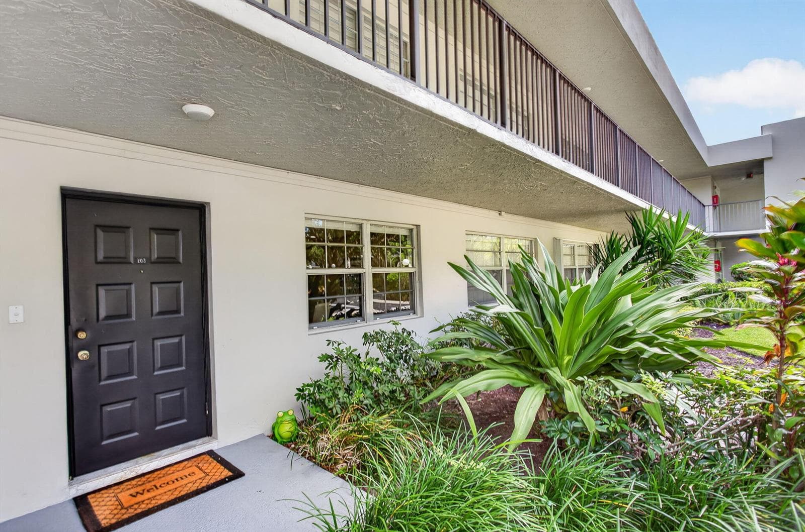 901 W Cypress Lane # 103, Pompano Beach FL 33069