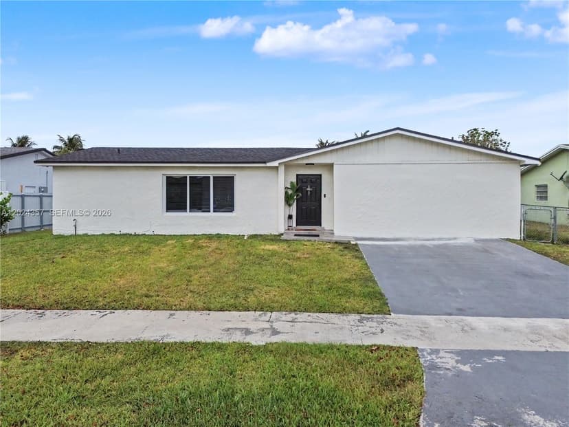 16912 SW 107th Pl, Miami FL 33157