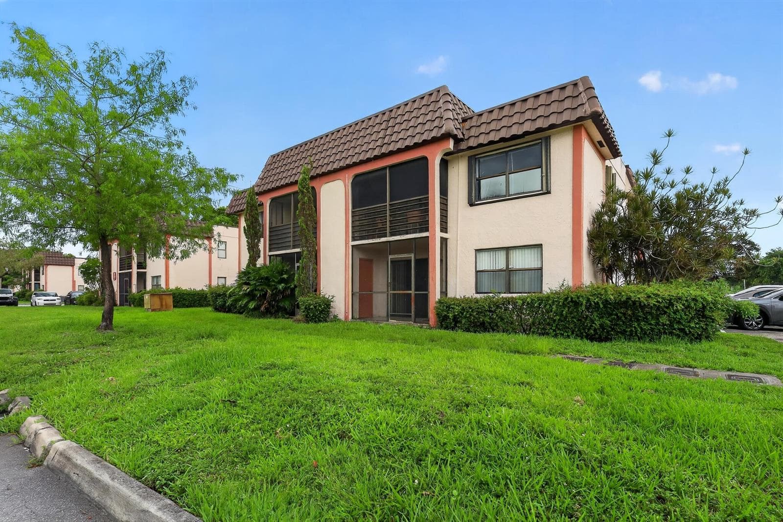 20805 NE 8th Court # 21, Miami FL 33179 - Miami, FL - Photo 1