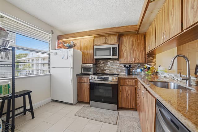 3515 Village Boulevard # 304, West Palm Beach FL 33409 - West Palm Beach, FL - Photo 2