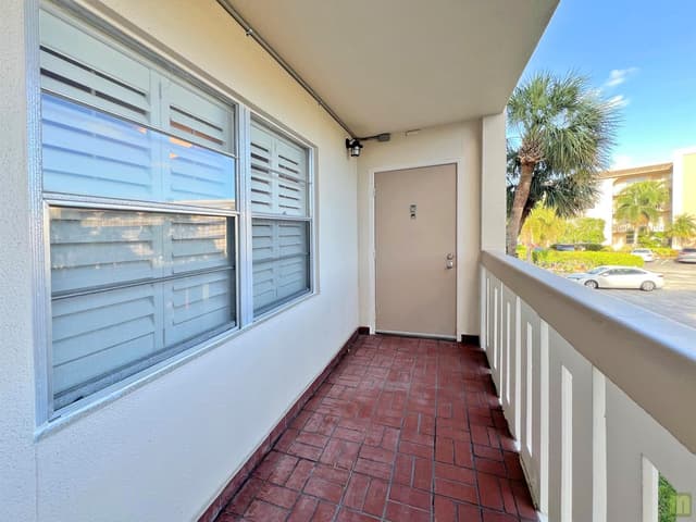 1901 Bermuda Circle # M2, Coconut Creek FL 33066 - Coconut Creek, FL - Photo 3